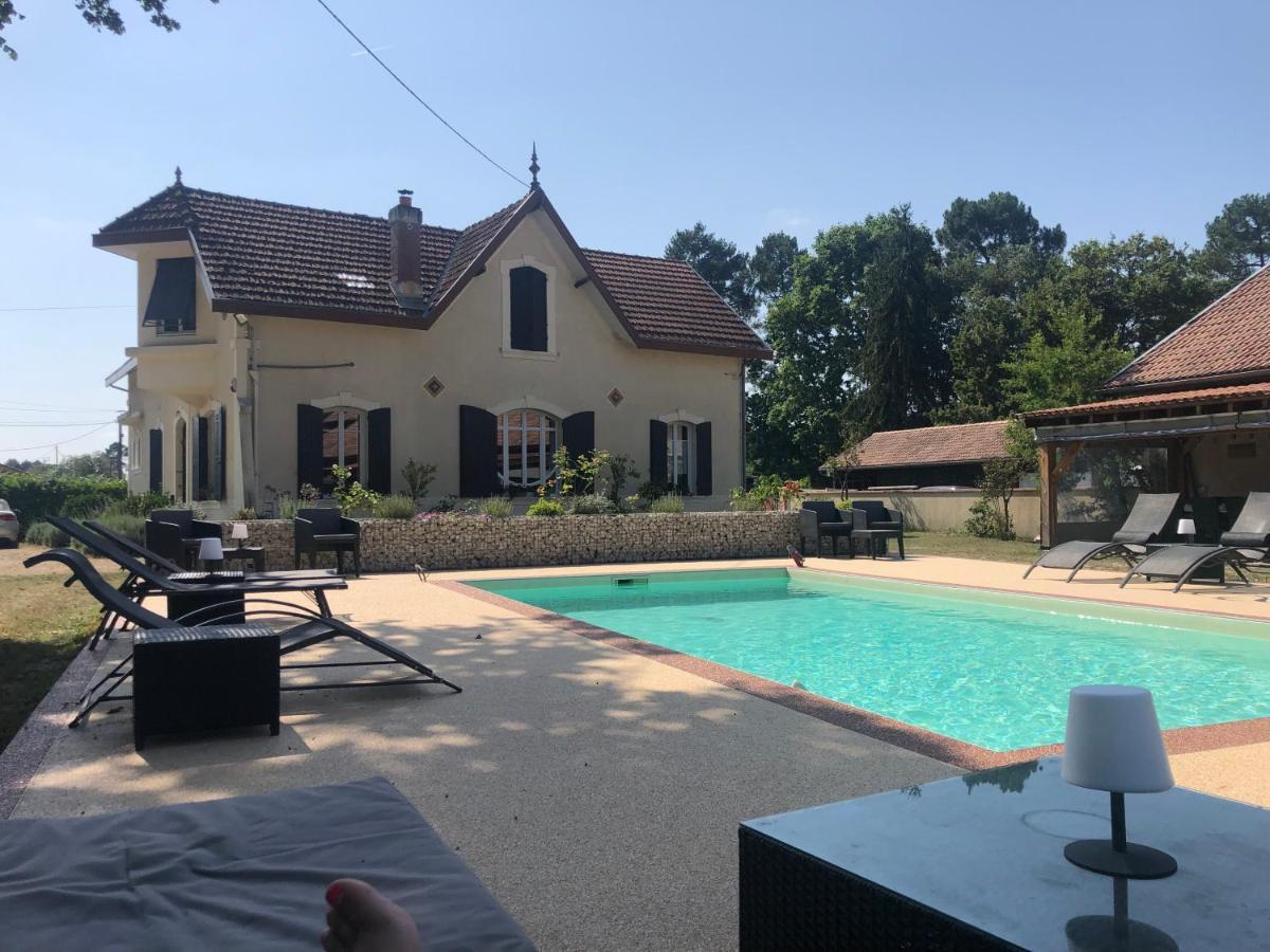 Chambres d´hotes VILLA CAPSYLVAINE Captieux Exterior foto